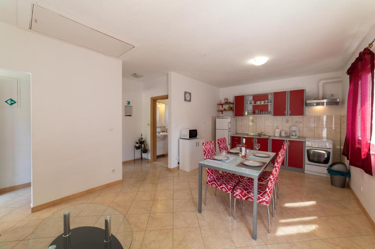 Villa House Anka à Milna  Extérieur photo